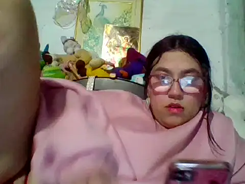 Snapshot of dafne19_ chatting on 02-14-25, 05:30 dafne19 online show from 02-14-25, 05:30