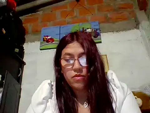 Snapshot of dafne19_ chatting on 02-16-25, 06:32 dafne19 online show from 02-16-25, 06:32