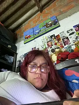 Snapshot of dafne19_ chatting on 09-17-25, 04:47 dafne19 online show from 09-17-25, 04:47
