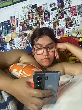 Snapshot of dafne19_ chatting on 09-23-25, 04:59 dafne19 online show from 09-23-25, 04:59