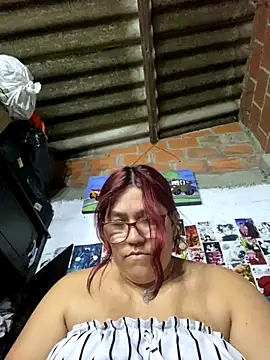 Snapshot of dafne19_ chatting on 10-07-25, 03:36 dafne19 online show from 10-07-25, 03:36