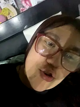 Snapshot of dafne19_ chatting on 12-04-25, 04:44 dafne19 online show from 12-04-25, 04:44