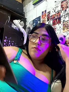 dafne19  online show from 02-07-26, 03:43