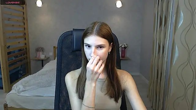 AnaHoney online show from 10-02-25, 02:40