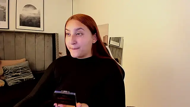 Alaia Cute online show from 01-23-25, 11:47