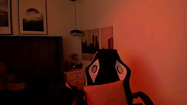 Alaia Cute online show from 03-06-25, 02:19