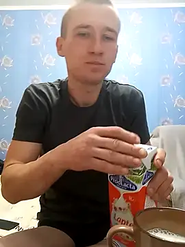 Snapshot of serhii19791 chatting on 02-21-25, 10:39 serhii19791 online show from 02-21-25, 10:39