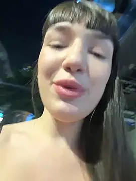 Sophie Avory online show from 01-02-25, 02:57