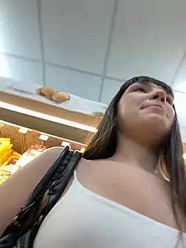 Sophie Avory online show from 01-08-25, 01:31