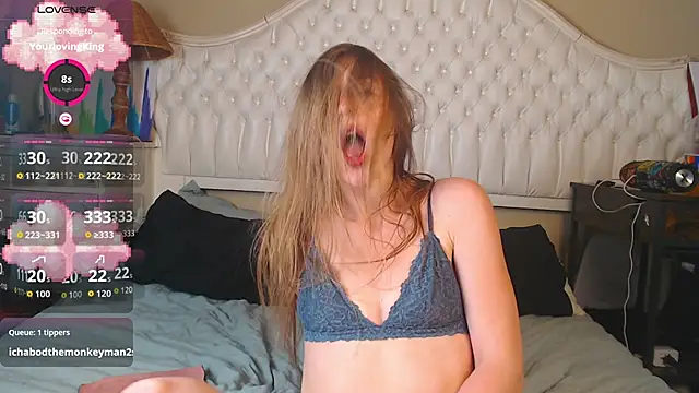 Snapshot of peachyview chatting on 10-21-25, 11:11 peachyview online show from 10-21-25, 11:11