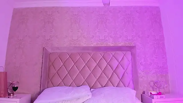 LiaFlowers online show from 01-05-25, 12:20