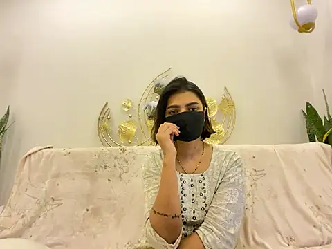 Snapshot of MaYaa__11 chatting on 02-28-25, 01:14 MaYaa 11 online show from 02-28-25, 01:14