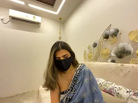 MaYaa  11 online show from 03-12-26, 06:52