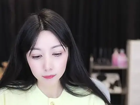 Nuyoah-77 online show from 11-09-25, 04:16