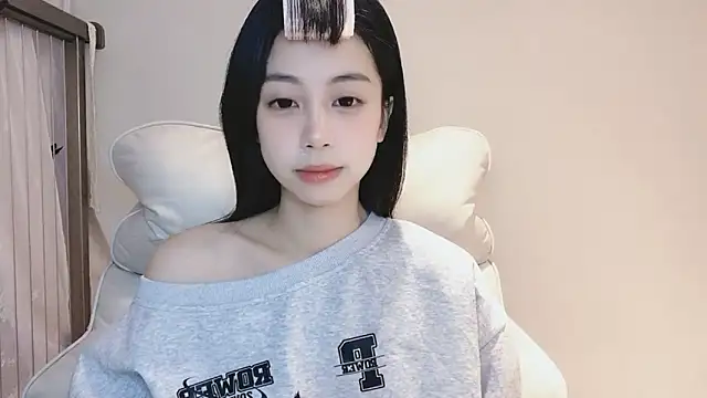 -Hottie online show from 01-04-25, 03:28