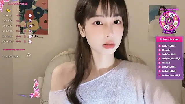 -Hottie online show from 10-24-25, 04:14