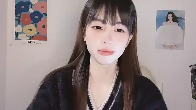 -Hottie online show from 11-23-25, 04:18