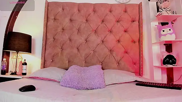 LadyAvalon online show from 02-01-25, 07:44