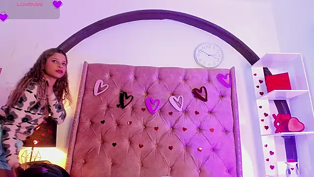 LadyAvalon online show from 02-11-25, 07:48