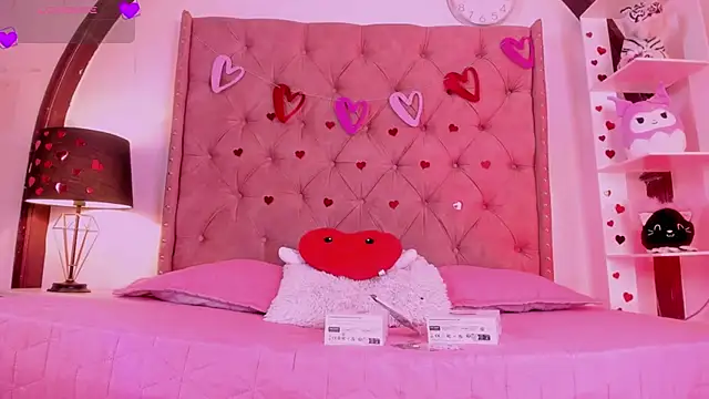 LadyAvalon online show from 02-15-25, 07:50