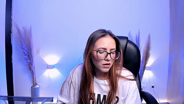 RyliieHunter online show from 01-17-25, 10:56