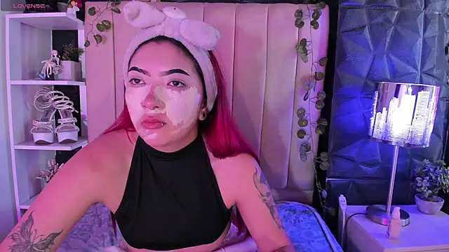 Mia Rinn online show from 03-13-26, 08:37