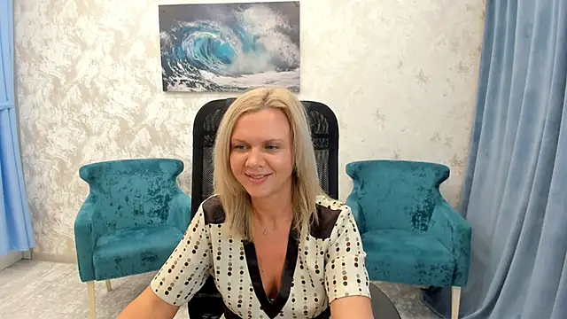 AgathaKlouin online show from 01-31-25, 12:50