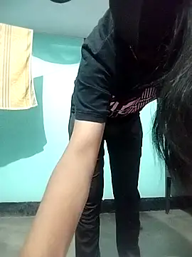 Snapshot of Hotty-Divya chatting on 04-09-26, 08:42 Hotty-Divya online show from 04-09-26, 08:42