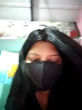 Snapshot of Hotty-Divya chatting on 04-20-26, 03:53 Hotty-Divya online show from 04-20-26, 03:53