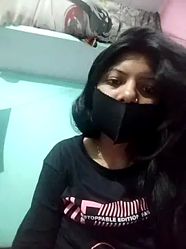 Snapshot of Hotty-Divya chatting on 04-21-26, 02:37 Hotty-Divya online show from 04-21-26, 02:37
