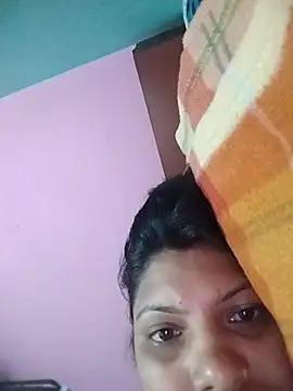 Snapshot of Hotty-Divya chatting on 05-26-26, 03:02 Hotty-Divya online show from 05-26-26, 03:02