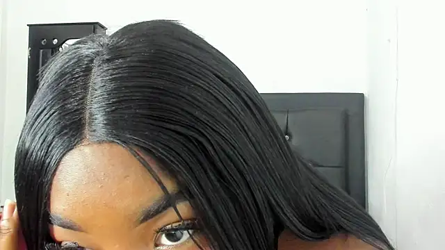 Natassha brown1 online show from 09-10-25, 11:38