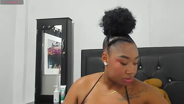 Natassha brown1 online show from 10-16-25, 01:06