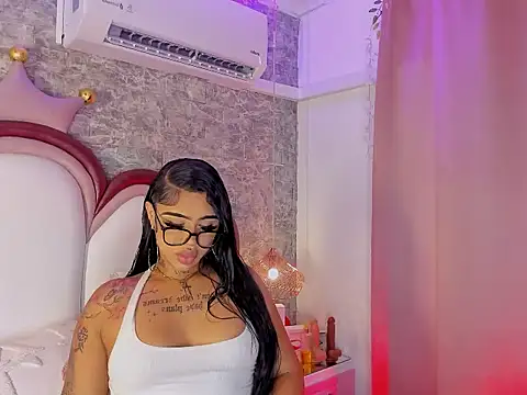 Mia Jansen online show from 04-27-26, 01:42