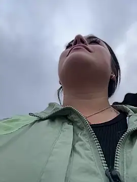 Lesly 10- online show from 02-15-26, 11:01