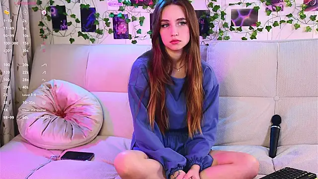 Alice loft online show from 03-07-25, 07:05