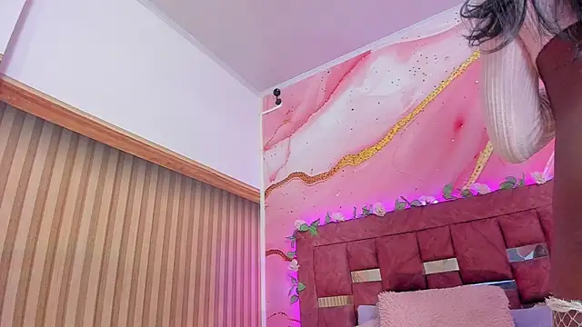 melody paris online show from 09-09-25, 10:48