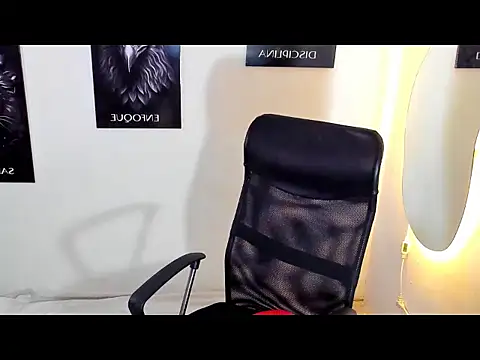 Snapshot of Andrew_wolf7 chatting on 12-20-24, 02:41 Andrew wolf7 online show from 12-20-24, 02:41