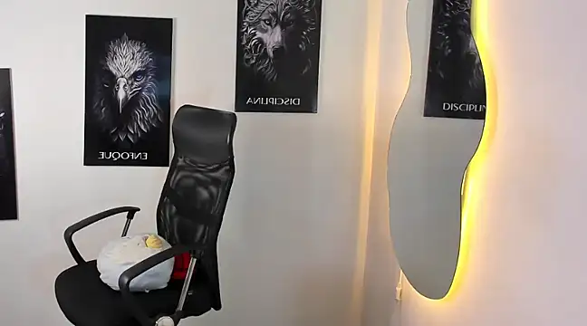 Snapshot of Andrew_wolf7 chatting on 02-28-25, 02:31 Andrew wolf7 online show from 02-28-25, 02:31