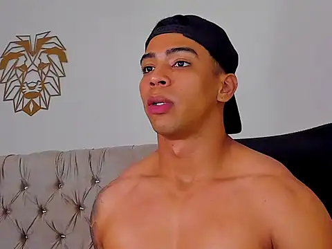 Snapshot of Andrew_wolf7 chatting on 09-24-25, 03:21 Andrew wolf7 online show from 09-24-25, 03:21