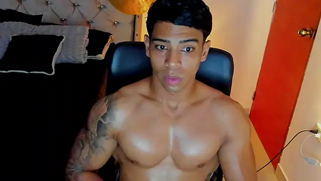 Snapshot of Andrew_wolf7 chatting on 11-25-25, 09:15 Andrew wolf7 online show from 11-25-25, 09:15