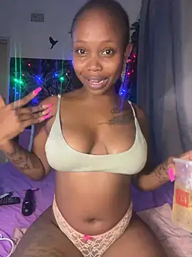 InkLady444 online show from 02-05-25, 03:02