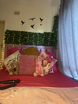 InkLady444 online show from 02-25-25, 04:35