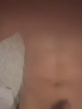 lucca07112 online show from 02-22-25, 06:17