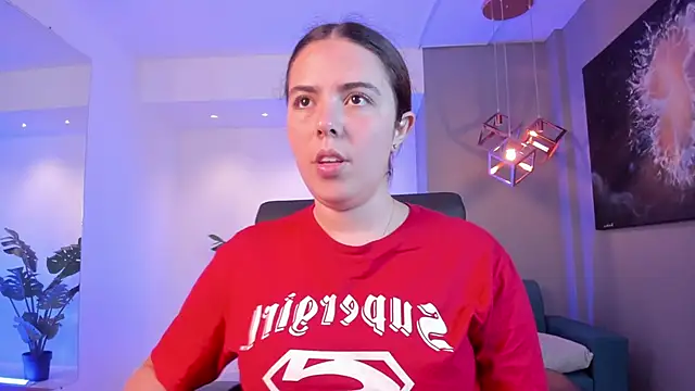 Lyssa Muller online show from 10-06-25, 04:15