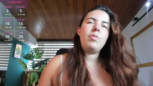 Snapshot of Lyssa_Muller chatting on 11-22-25, 01:21 Lyssa Muller online show from 11-22-25, 01:21