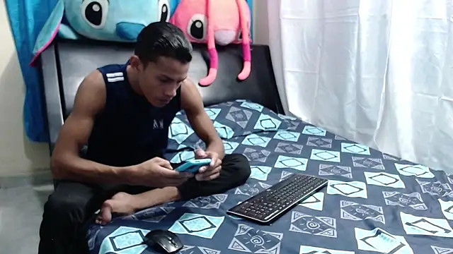 Snapshot of Ryan_Vergon chatting on 12-27-24, 11:53 Ryan Vergon online show from 12-27-24, 11:53