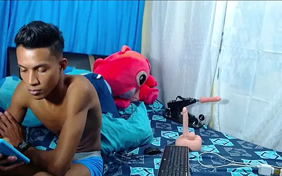 Snapshot of Ryan_Vergon chatting on 01-17-25, 03:01 Ryan Vergon online show from 01-17-25, 03:01