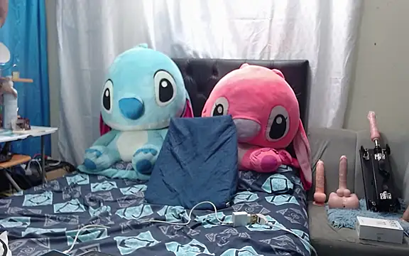 Snapshot of Ryan_Vergon chatting on 02-11-25, 08:52 Ryan Vergon online show from 02-11-25, 08:52