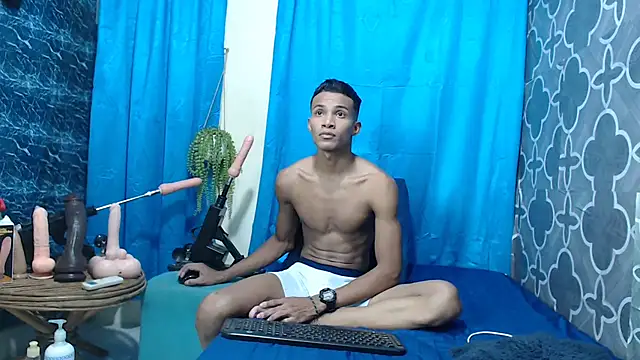 Snapshot of Ryan_Vergon chatting on 03-20-25, 02:51 Ryan Vergon online show from 03-20-25, 02:51